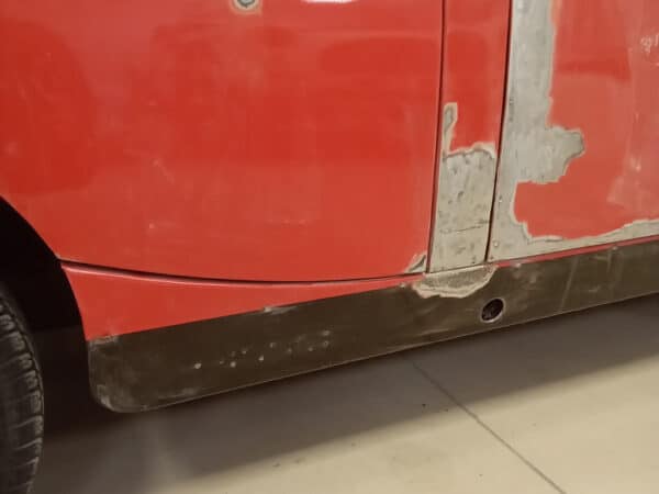 24012025 1980 MG Midget paint prep 9