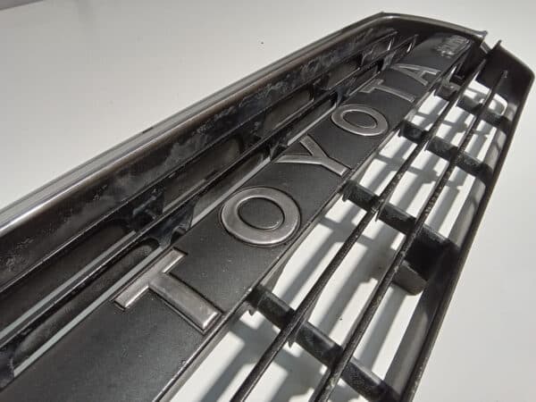 24012025 1994 Toyota Land Cruiser doors in paint 13