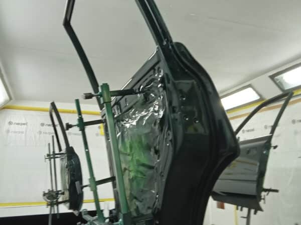 24012025 1994 Toyota Land Cruiser doors in paint 19