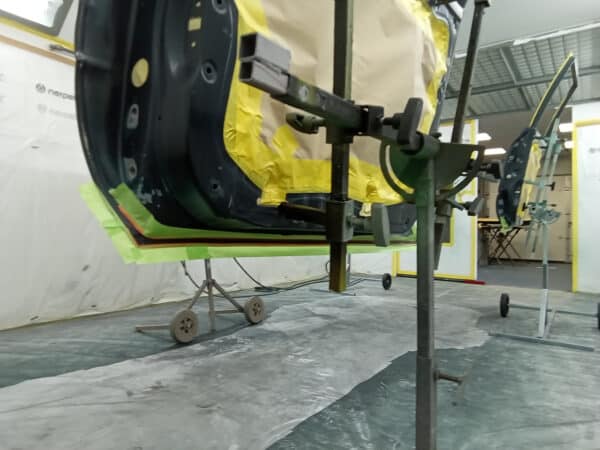 24012025 1994 Toyota Land Cruiser doors in paint 31