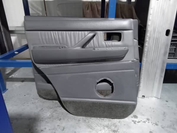 24012025 1994 Toyota Land Cruiser doors in paint 5
