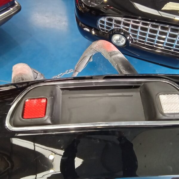 240125 2002 ford thunderbird rear fog and reverse lights (16)
