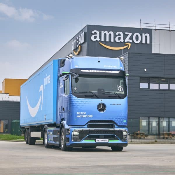 großauftrag für mercedes benz trucks: amazon bestellt über 200 eactros 600 major contract for mercedes benz trucks: amazon orders more than 200 eactros 600