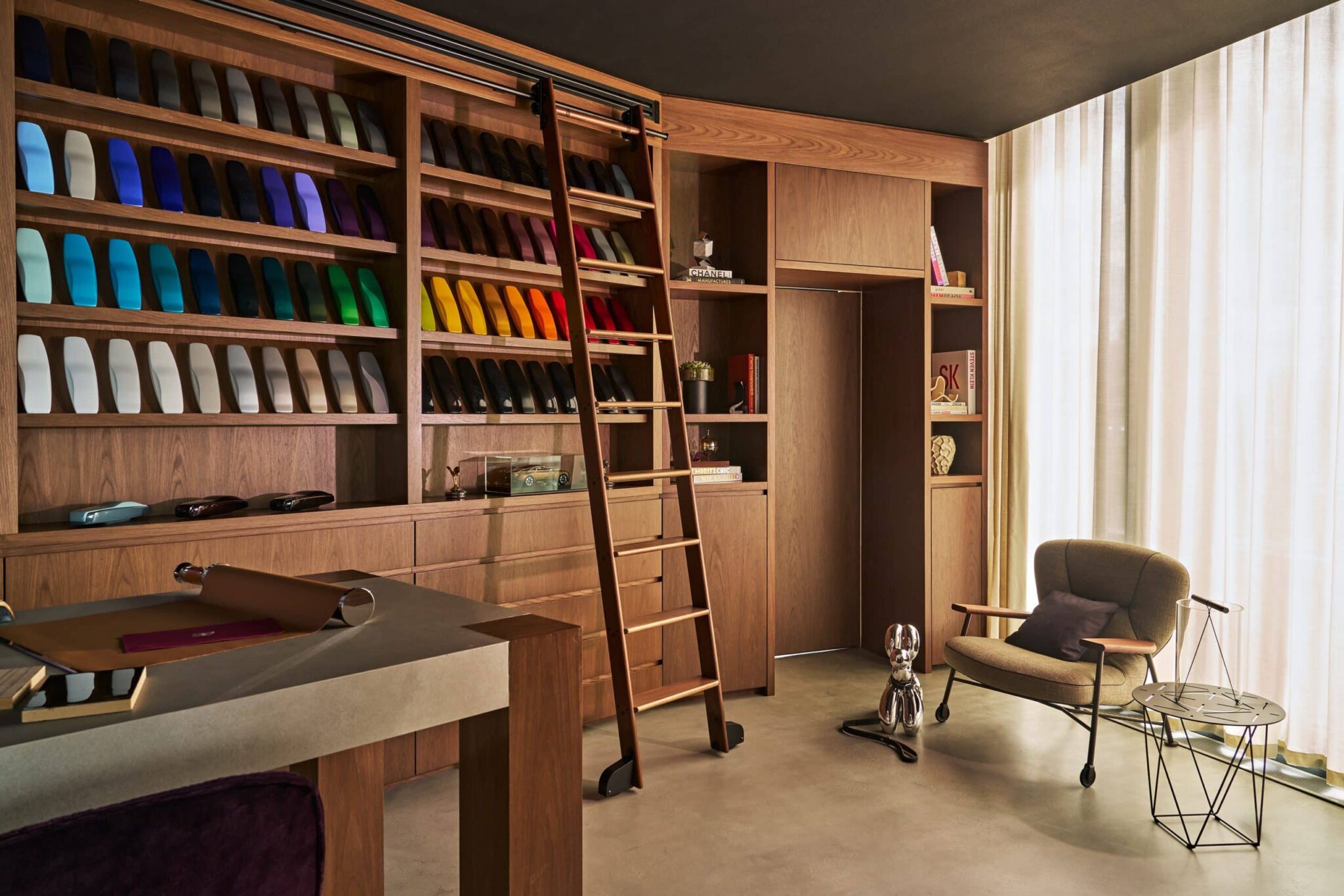 3 rolls royce private office new york