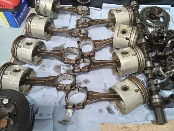 30012025 1975 mgb gt v8 strip down (14)