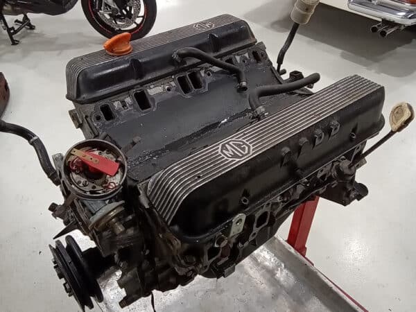 30012025 1975 mgb gt v8 strip down (2)