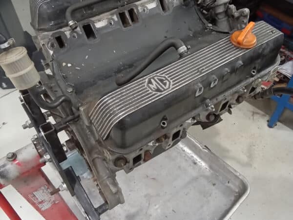 30012025 1975 mgb gt v8 strip down (3)