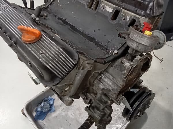 30012025 1975 mgb gt v8 strip down (4)