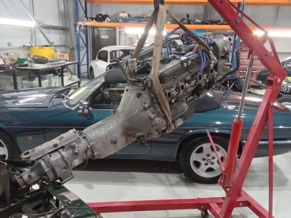 30012025 1975 mgb gt v8 strip down (46)