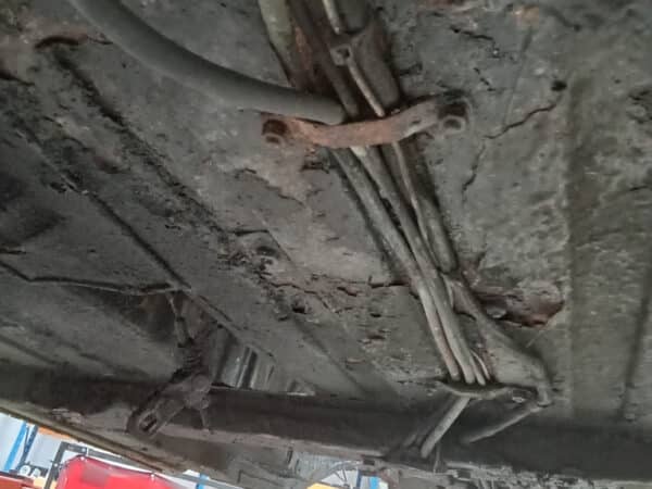 30012025 1975 mgb gt v8 strip down (56)