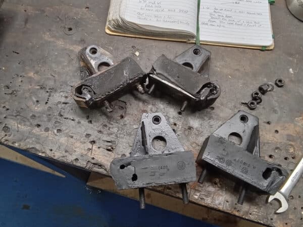30012025 1975 volkswagen beetle 1303 engine and gearbox (31)