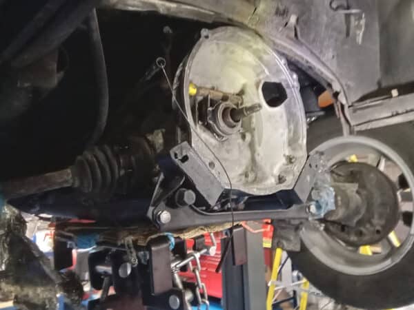 30012025 1975 volkswagen beetle 1303 engine and gearbox (32)