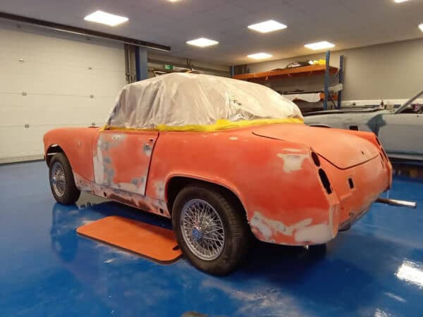 30012025 1980 mg midget paint prep (8)