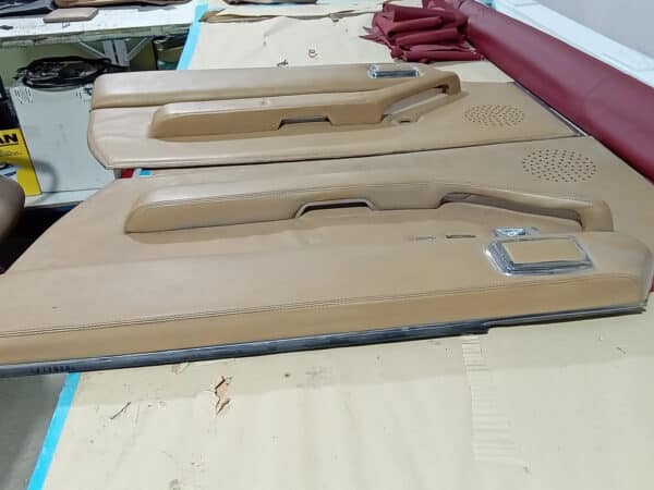 31012025 1976 jensen interceptor door cards (1)