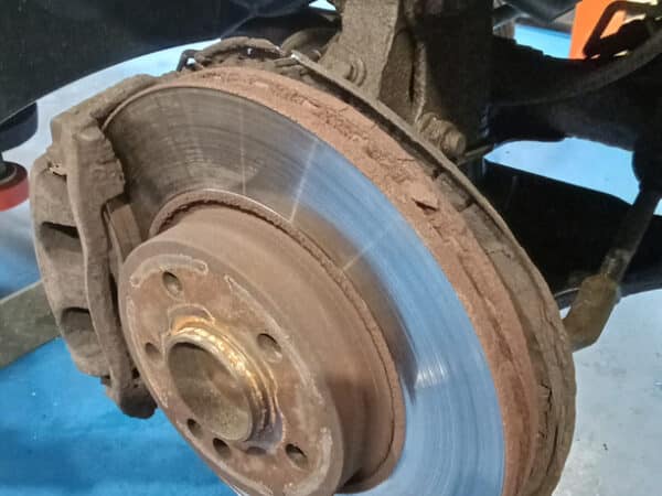 31012025 mercedes vito service (13)