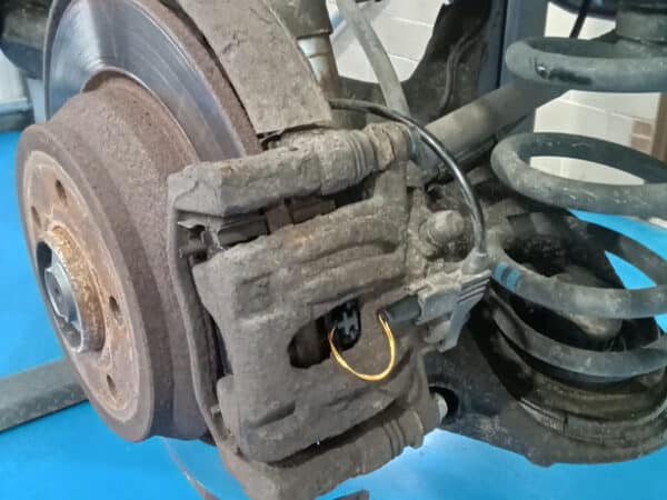 31012025 mercedes vito service (3)