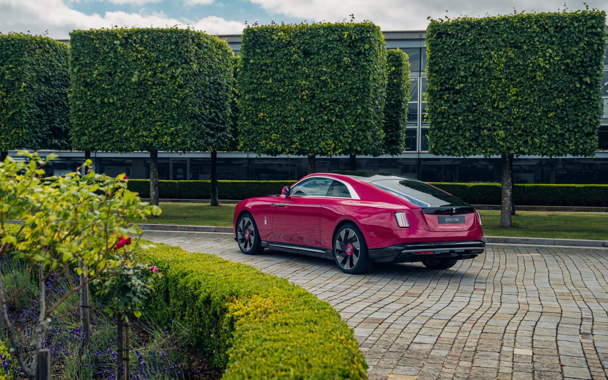 9 rolls royce spectre