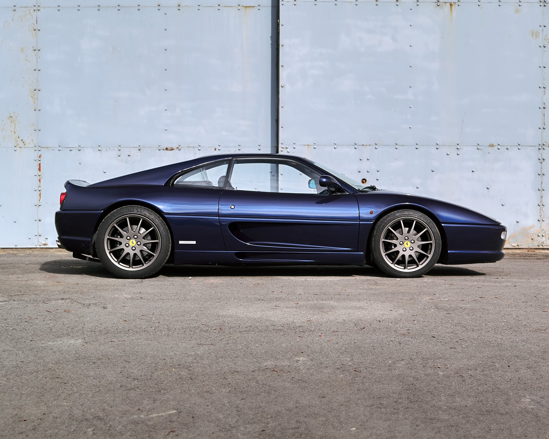 f355 side