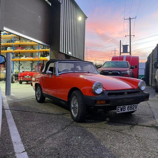 mg midget orange 1980