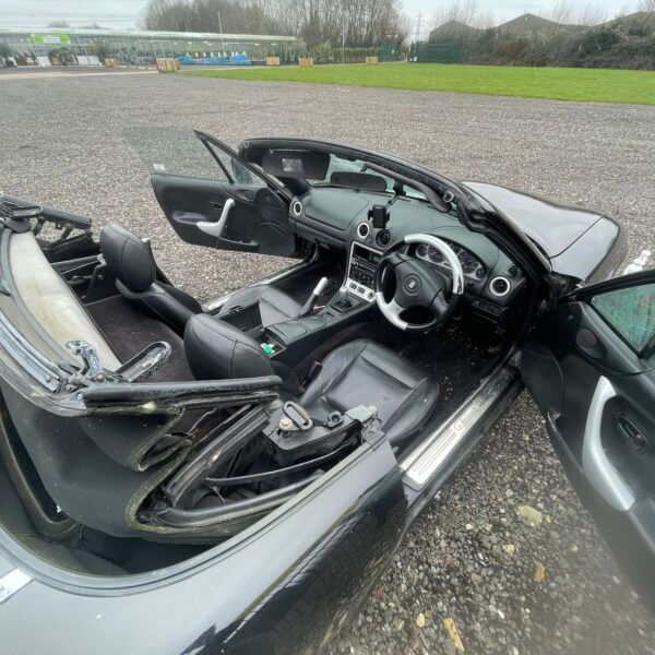 010225 2000 mazda mx5 waking up (2)