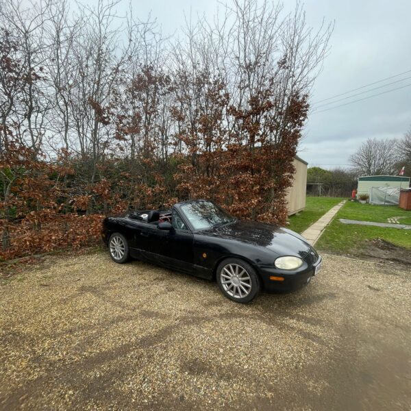 010225 2000 mazda mx5 waking up (5)