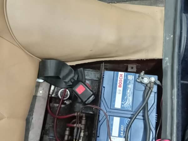 05022025 1969 aston martin db7 volante appraisal and start of strip down (13)