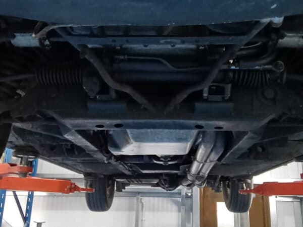 05022025 1969 aston martin db7 volante appraisal and start of strip down (16)