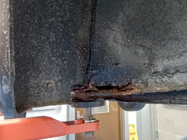 05022025 1975 vw beetle welding repairs and seat (18)