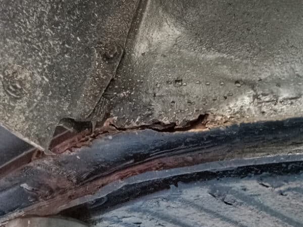 05022025 1975 vw beetle welding repairs and seat (19)