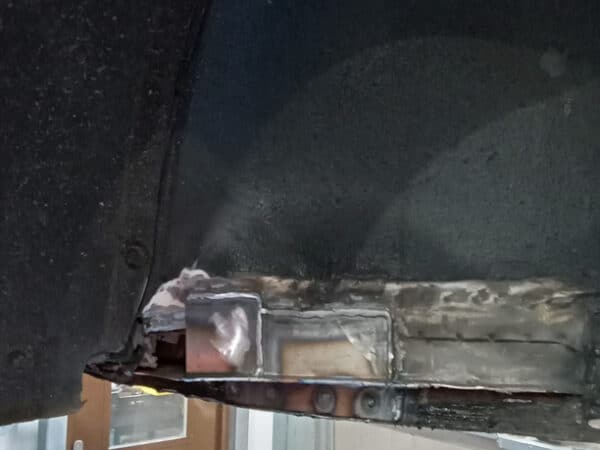 05022025 1975 vw beetle welding repairs and seat (5)