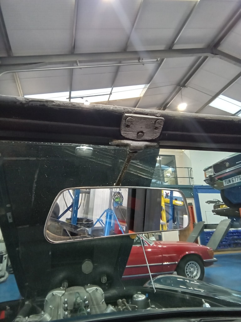 07022025 1969 aston martin db6 volante strip down (135)