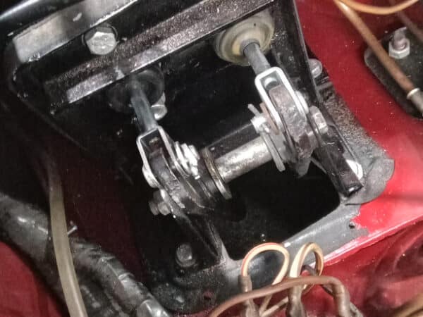 07022025 1972 mgb gt brake servo (7)