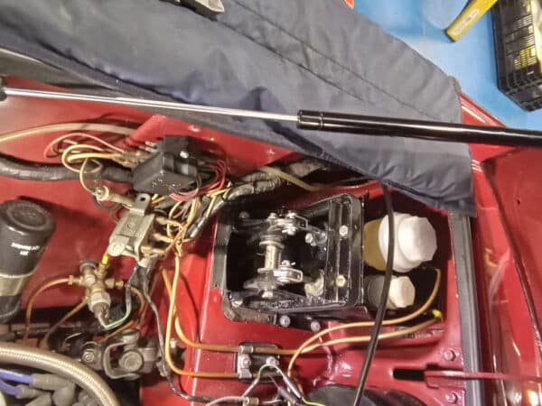 07022025 1972 mgb gt brake servo (9)