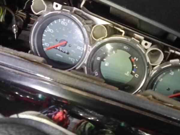07022025 1994 rover mini cooper dash repairs (5)