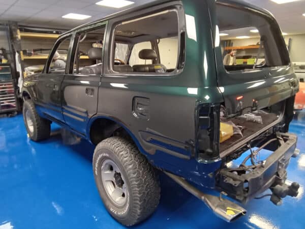07022025 1994 toyota land crusier flat and polish (10)
