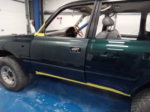 07022025 1994 toyota land crusier flat and polish (22)