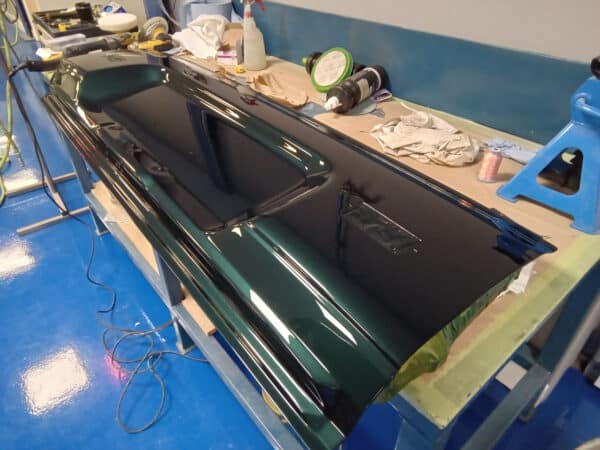 07022025 1994 toyota land crusier flat and polish (7)