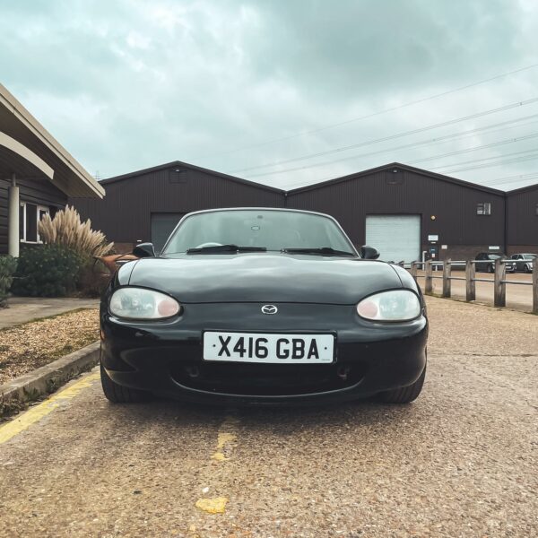 070225 2000 mazda mx5 conran edition arrival 1