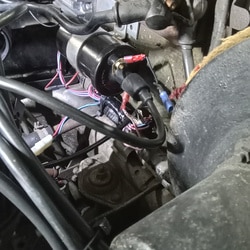 110225 1968 daimler 250 v8 ht leads and bonnet cable