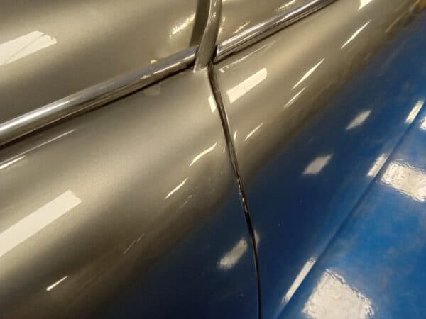 13022025 1968 daimler 250 v8 dent repair (3)