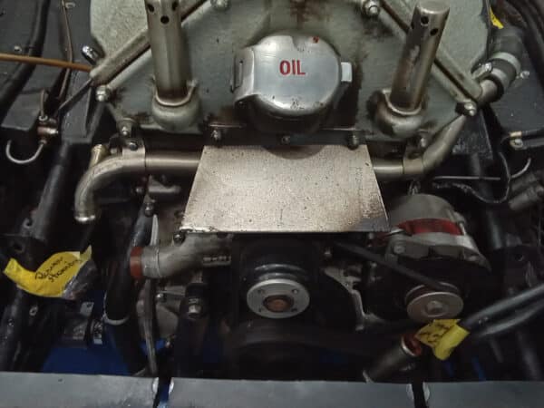 13022025 1969 aston martin db6 volante more strip down (13)