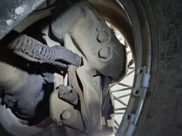 17022025 1969 aston martin db6 final strip down bits (28)