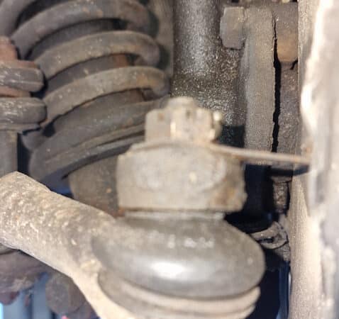 17022025 1969 aston martin db6 final strip down bits (50)