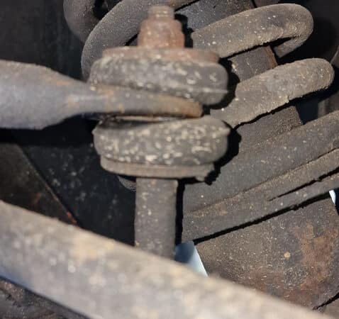 17022025 1969 aston martin db6 final strip down bits (53)