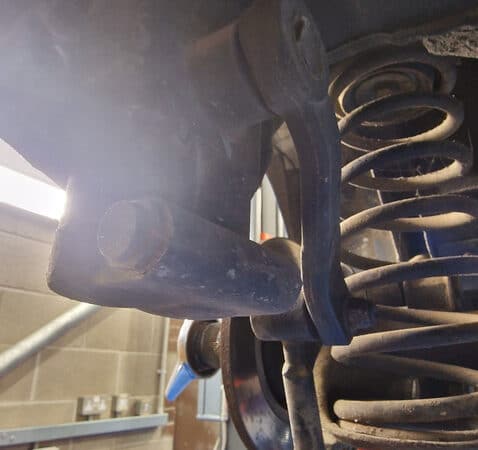 17022025 1969 aston martin db6 final strip down bits (81)