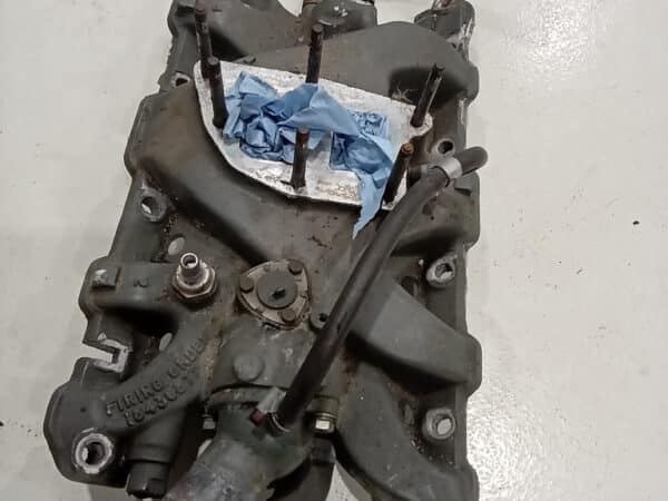 17022025 1975 mgb gt v8 engine prep and paint (6)