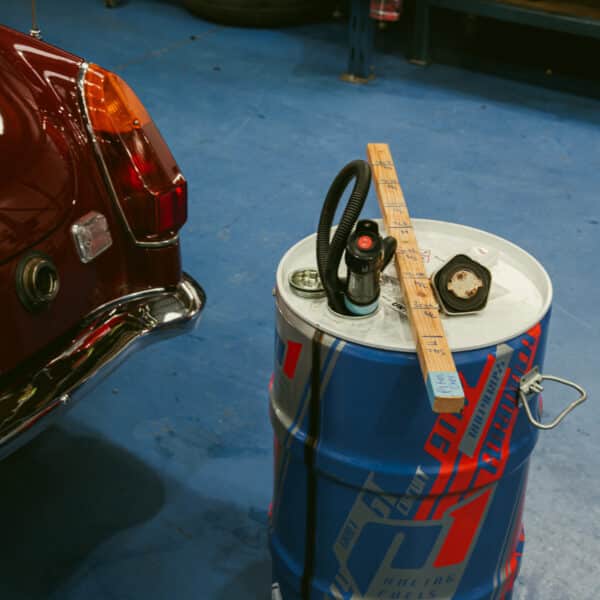 1972 mgb gt fueled up with p1 2