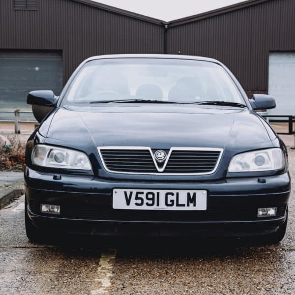 1999 vauxhall omega arrival 2