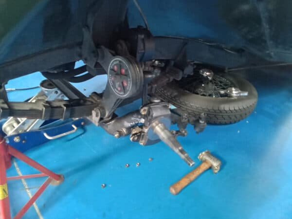 20022025 1939 jaguar ss100 front axle (2)