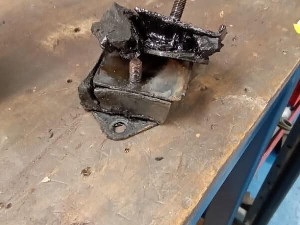 20022025 1968 mgc roadster repairs (36)
